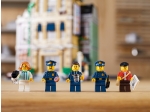 LEGO® Creator Polizeistation 10278 erschienen in 2020 - Bild: 25