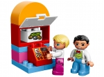 LEGO® Duplo Café 10587 released in 2015 - Image: 4
