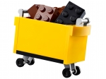LEGO® Juniors Garbage Truck 10680 released in 2015 - Image: 4