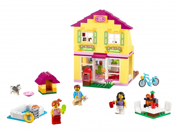 LEGO® Juniors Family House 10686 released in 2015 - Image: 1