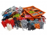 LEGO® Master Building Academy Connections Kit 2000431 released in 2013 - Image: 1