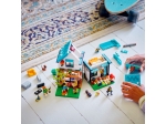 LEGO® Creator Cozy House 31139 released in 2023 - Image: 14