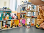 LEGO® Creator Main Street 31141 released in 2023 - Image: 10