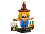 LEGO® BrickHeadz Thanksgiving Scarecrow 40352 released in 2019 - Image: 1