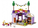 LEGO® Friends Heartlake City Community Kitchen 41747 released in 2023 - Image: 3