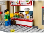 LEGO® Town Bahnhof 60050 erschienen in 2014 - Bild: 6