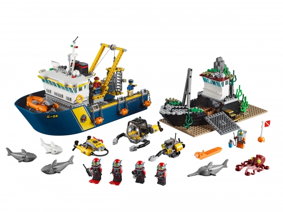 LEGO® Town Deep Sea Exploration Vessel 60095 released in 2015 - Image: 1