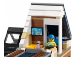 LEGO® City Familienhaus mit Elektroauto 60398 erschienen in 2023 - Bild: 6