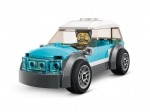 LEGO® City Familienhaus mit Elektroauto 60398 erschienen in 2023 - Bild: 8