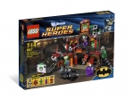 LEGO® DC Comics Super Heroes The Dynamic Duo Funhouse Escape 6857 released in 2012 - Image: 2