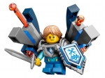 LEGO® Nexo Knights ULTIMATE Robin 70333 released in 2016 - Image: 4