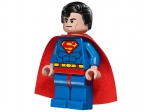 LEGO® DC Comics Super Heroes Darkseid Invasion 76028 released in 2015 - Image: 10