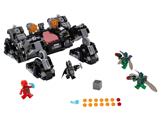LEGO® DC Comics Super Heroes Knightcrawler Tunnel Attack 76086 released in 2017 - Image: 1