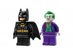 LEGO® DC Comics Super Heroes Batmobile™: Batman™ verfolgt den Joker™   76224 erschienen in 2023 - Bild: 4