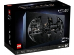 LEGO® DC Comics Super Heroes Batcave™ –  Shadow Box 76252 released in 2023 - Image: 2