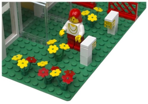 LEGO® Town Breezeway Cafe 10037 erschienen in 2002 - Bild: 1