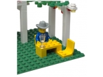 LEGO® Town Breezeway Cafe 10037 erschienen in 2002 - Bild: 4