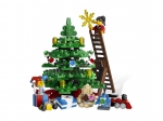 LEGO® Seasonal Winter Toy Shop 10199 released in 2009 - Image: 6