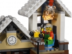 LEGO® Seasonal Weihnachtlicher Spielzeugladen 10199 erschienen in 2009 - Bild: 7