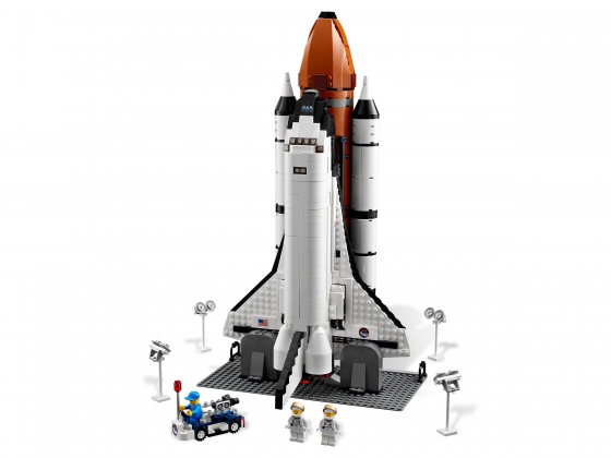 LEGO® Sculptures Shuttle Adventure 10213 released in 2010 - Image: 1