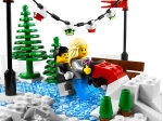 LEGO® Seasonal Winter Village Bakery 10216 released in 2010 - Image: 7