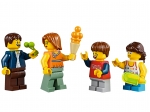 LEGO® Creator Fairground Mixer 10244 released in 2014 - Image: 12