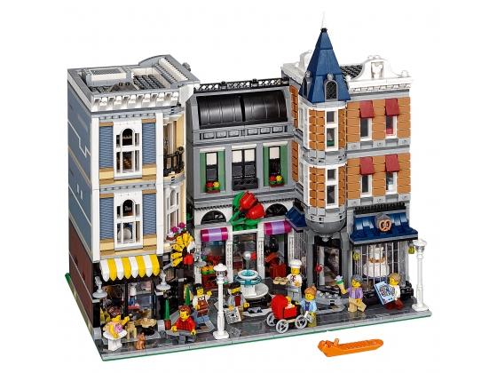 LEGO® Creator Stadtleben 10255 erschienen in 2017 - Bild: 1
