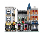 LEGO® Creator Assembly Square 10255 released in 2017 - Image: 4