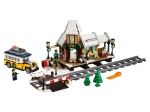 LEGO® Creator Winter Village Station 10259 released in 2017 - Image: 1