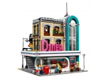 LEGO® Creator Downtown Diner 10260 released in 2018 - Image: 4