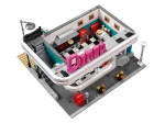 LEGO® Creator Downtown Diner 10260 released in 2018 - Image: 5