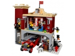 LEGO® Creator Winter Village Fire Station 10263 released in 2018 - Image: 4