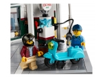 LEGO® Creator Corner Garage 10264 released in 2019 - Image: 8