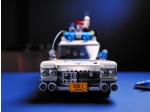 LEGO® Ghostbusters Ghostbusters™ ECTO-1 10274 released in 2020 - Image: 16