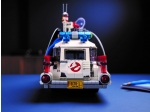 LEGO® Ghostbusters Ghostbusters™ ECTO-1 10274 released in 2020 - Image: 17