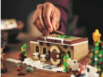 LEGO® Seasonal Elf Club House 10275 released in 2020 - Image: 21