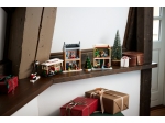LEGO® Seasonal Weihnachtlich geschmückte Hauptstraße 10308 erschienen in 2022 - Bild: 12
