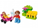 LEGO® Duplo Mom and Baby 10585 released in 2015 - Image: 1