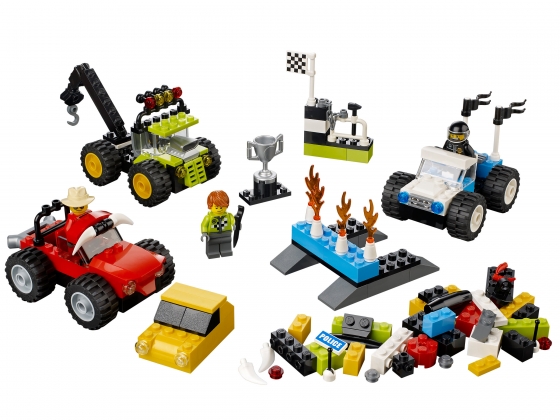 LEGO® Creator Monster-Trucks 10655 erschienen in 2013 - Bild: 1
