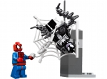 LEGO® Juniors Spider-Man™: Spider-Car Verfolgung 10665 erschienen in 2014 - Bild: 3