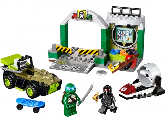 LEGO® Juniors Turtle Lair 10669 released in 2014 - Image: 1