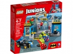LEGO® Juniors Batman™: Defend the Batcave 10672 released in 2014 - Image: 2