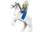 LEGO® Juniors Knights' Castle 10676 released in 2014 - Image: 9