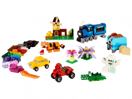 LEGO® Classic Mittelgroße Bausteine-Box 10696 erschienen in 2015 - Bild: 1