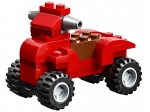 LEGO® Classic Mittelgroße Bausteine-Box 10696 erschienen in 2015 - Bild: 7