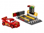 LEGO® Juniors Lightning McQueens Beschleunigungsrampe 10730 erschienen in 2017 - Bild: 1