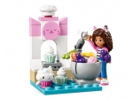LEGO® 4 Juniors Bakey with Cakey Fun 10785 released in 2023 - Image: 3
