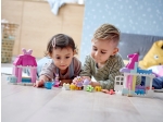 LEGO® Duplo Minnie's House and Café 10942 released in 2021 - Image: 13