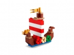 LEGO® Classic Creative Ocean Fun 11018 released in 2022 - Image: 6