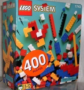 LEGO® Universal Building Set Box of Standard Bricks, 5+ 1743 released in 1995 - Image: 1